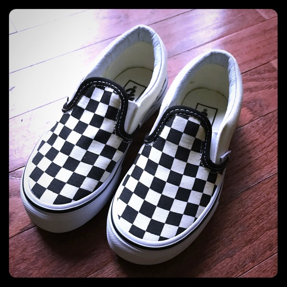 harga vans old skool black